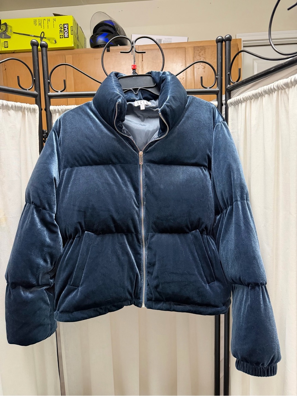 TCEC Velour Puffer Jacket - Navy